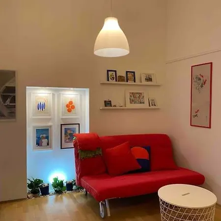 아파트 Modern In The Heart Of Old Town 라브